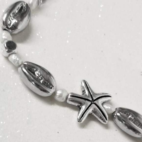 Beach Vibe Bracelet - Picture 5 of 6